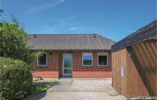Two-Bedroom Holiday Home In Humble - Humble - 7