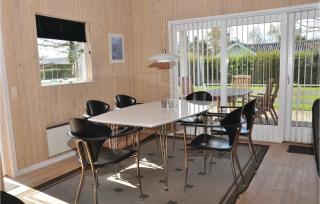 Three-Bedroom Holiday Home In Sydals - 9