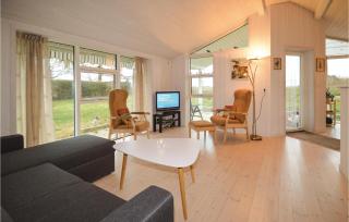 Two-Bedroom Holiday Home In Borre - Borre - 9