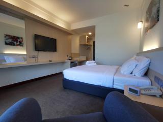 SERDANG LAKE VIEW RESORT - Sungai Kechil - 2