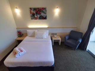 SERDANG LAKE VIEW RESORT - Sungai Kechil - 3