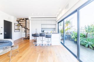 Breathtaking Duplex Penthouse near Rothschild BLVD - Tel Aviv - 9