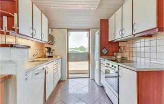 Four-Bedroom Holiday Home In Hejls - 3