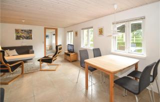 Two-Bedroom Holiday Home In Stege - Stege - 8