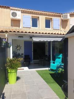 Villa tout confort dans résidence privée avec piscine à 500m de la plage - Climatisation, WIFI, parking - Portiragnes - 0