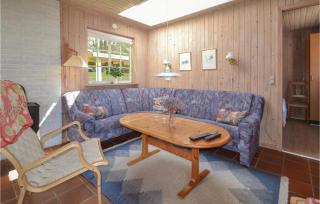 Three-Bedroom Holiday Home In Orsted - 7