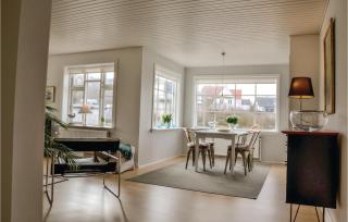 Two-Bedroom Apartment In Tisvildeleje - 2