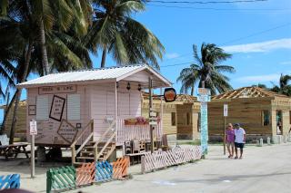 Barefoot Caye Caulker Hotel - 5