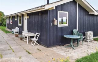 Three-Bedroom Holiday Home In Knebel - 7