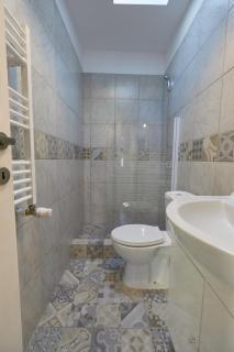 Stanford apartments - 4