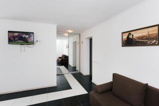 Apartment on Novomestenskaya 8 floor - 9