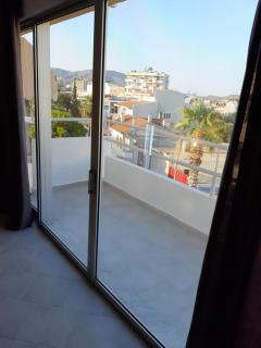 21 Suites Deluxe Stay Near The Airport - Markopoulo - 1