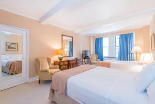 Lombardy Hotel - 1