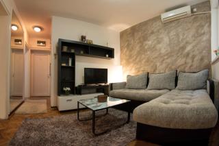 White Night City Center Apartman - Belgrado - 6