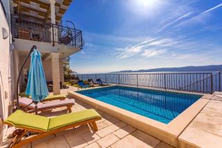Villa S&A with heated private pool, 3 bedrooms, 3 bathrooms, playground - Mimice - 4