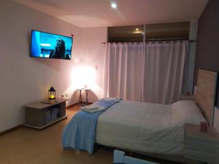 Casa Azcuénaga - Parque - Zona comercial - Aerop 15 min - 8