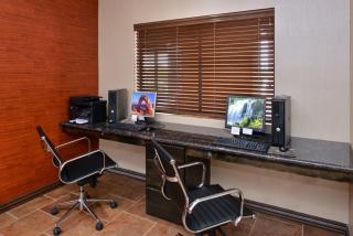 Holiday Inn Express Kingman by IHG - Kingman - 9