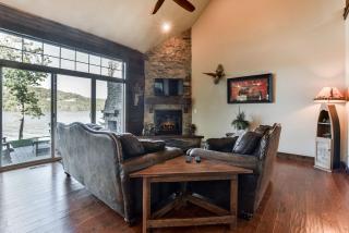 Chalets Resort Luxury Lakefront Villa Family Friendly 2 Pools Free Amenities - Lampe - 6