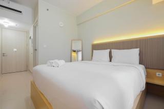Modern Studio @ Springlake Summarecon Apartment By Travelio - 8
