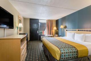 Travelodge by Wyndham Savannah Area/Richmond Hill - 7