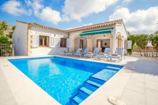 Villa Ca'n Sohn by Sealand Villas - Cala Sant Vicenç - 0