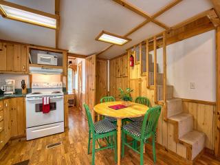 Maggie Valley Cabin Rentals - Maggie Valley - 4