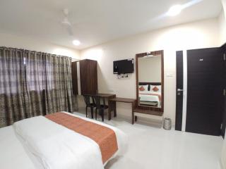 Hotel Matruchhaya Lonavala - Lonavala - 4