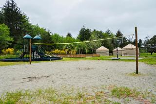 Long beach Camping Resort Yurt 8 - Oceanview - 6