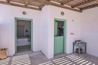 Ailouros Scenic Guest Houses - Skhoinoussa - 1