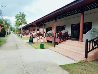 The Sunset Beach Resort - Koh Kho Khao - Ko Kho Khao - 3
