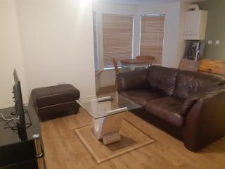 Yarmouth Apartments, Street Permit Parking, Close To Everything, Beach, Pier, Free WIFI - Great Yarmouth - 1