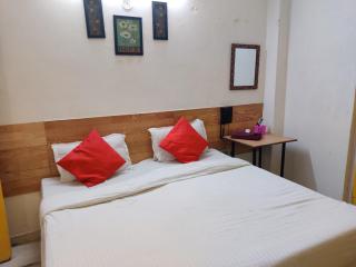 Anand Villa One - New Delhi - 0