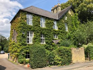 Pages Hotel and Guesthouse - Harlow - 0