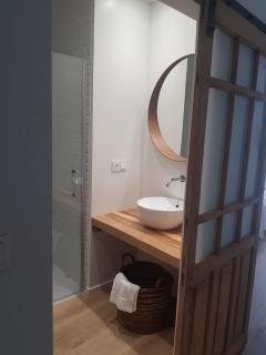 Dos Alas Rojas, casa con jacuzzi para dos personas - Mélida - 3