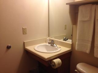 WoodSpring Suites Tulsa - 8