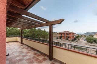 Attico con vista collinare - Tergu - 9