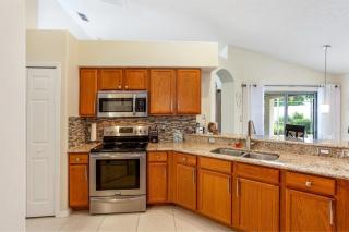 #503 Stunning 4 Bed, 3 bath villa with southwest facing pool and spa - Orlando - 9