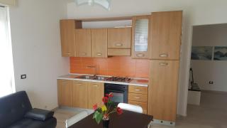 Torre dell'orso centralissima vista mare - 1