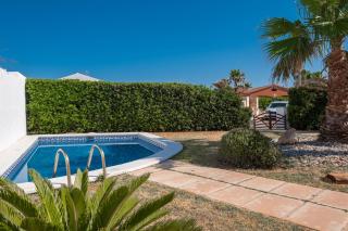 Chalet con piscina en Menorca - Cala'n Bosch - 8