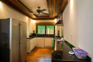 4 BR Villa Baan Banburee, seconds from beach - Lamai - 9
