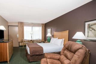 Travelodge by Wyndham Deltona - Deltona - 8