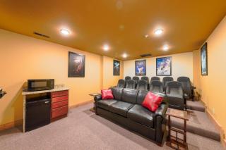 Lap of Luxury chalet - 1