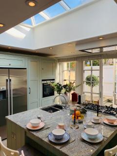 The Midsummer Common - Modern & Spacious 2BDR House with Garden - Cambridge - 3