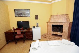 Hotel Isaka - Tbilisi - 3