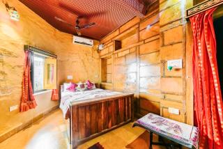 Mud Mirror Guesthouse - Jaisalmer - 9