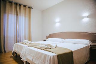 Hotel&Bar Ducay - Olite - 5