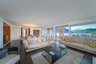 Luxury Apartment Lake View & Center of Montreux by GuestLee - Montreux - 0