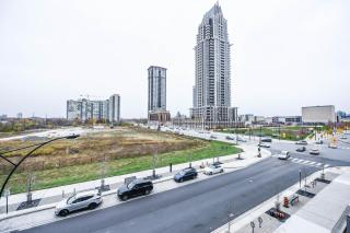 PlanURstay- Mississauga Downtown Square One Shopping Centre - 0