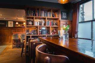 Albert Arms - Esher - 5