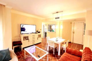 At the center & very close to the Paseo beach, with double garage, renovated and fully equipped apartment - Almuñécar - 5
